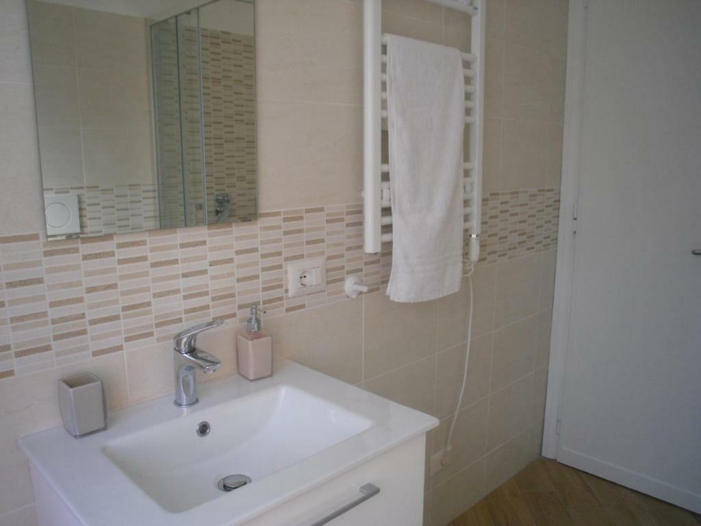 Lovely Little Apartment In Via Aurelia Рим Экстерьер фото