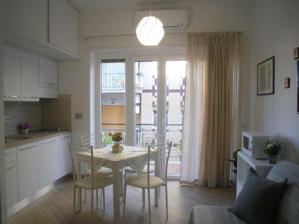 Lovely Little Apartment In Via Aurelia Рим Экстерьер фото