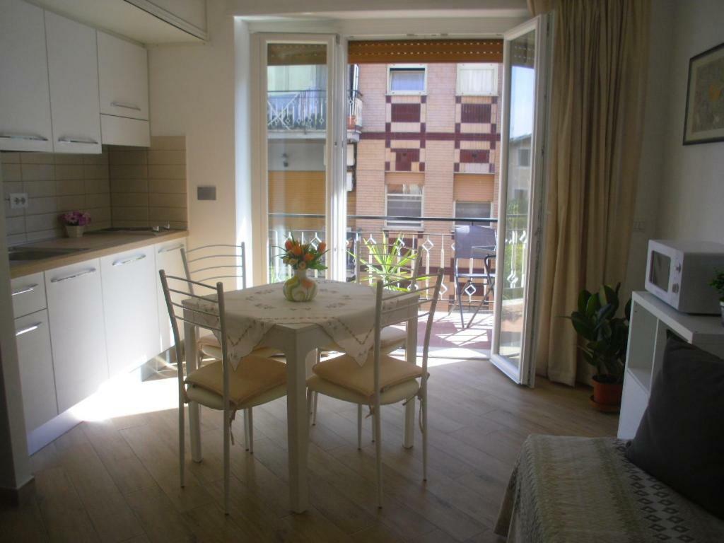 Lovely Little Apartment In Via Aurelia Рим Экстерьер фото